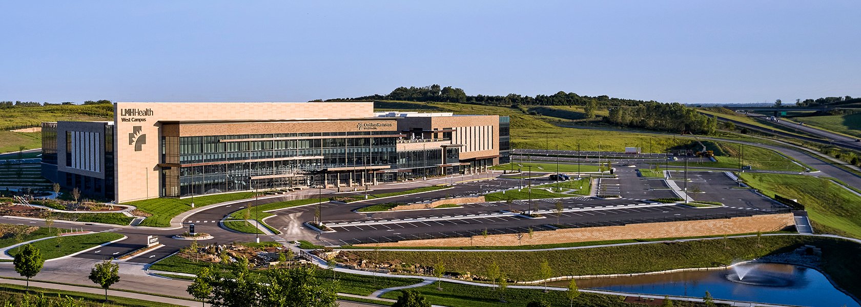 LMH Health West Campus Exterior Photo